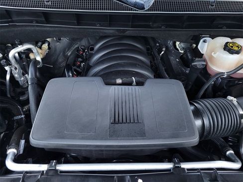 Used 2023 Chevrolet Suburban High Country image 36