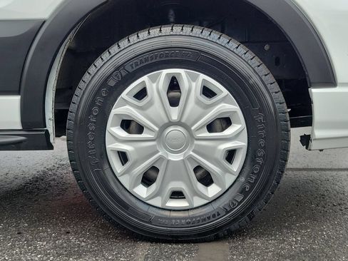 Certified 2024 Ford Transit 350 XLT RWD image 9