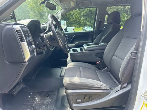 Used 2015 Chevrolet Silverado 2500 LT AWD/4WD image 8