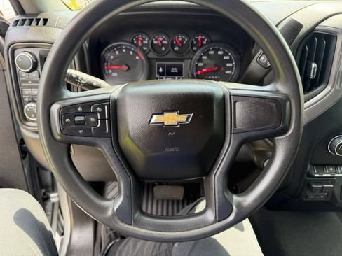 Used 2024 Chevrolet Silverado 2500 Custom w/ Custom Value Package AWD/4WD image 30