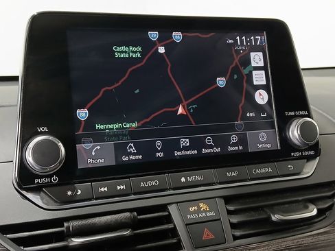 Used 2020 Nissan Altima 2.0 Platinum FWD image 20