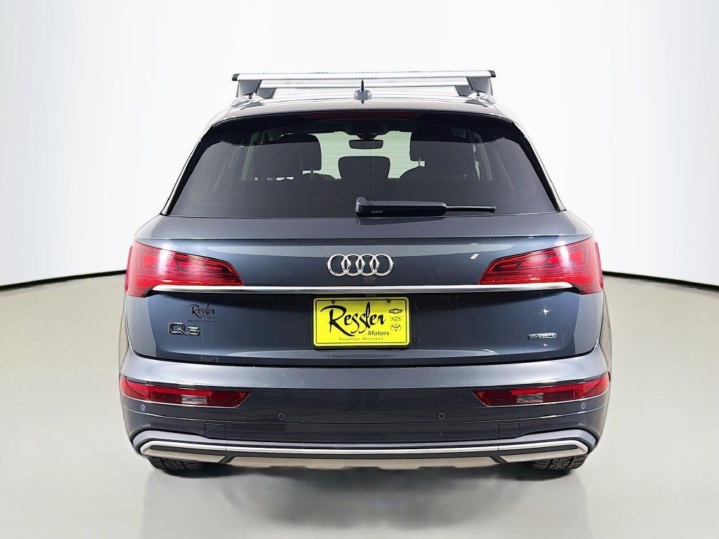 Used 2021 Audi Q5 2.0T Premium Plus w/ Premium Plus Package AWD/4WD image 7