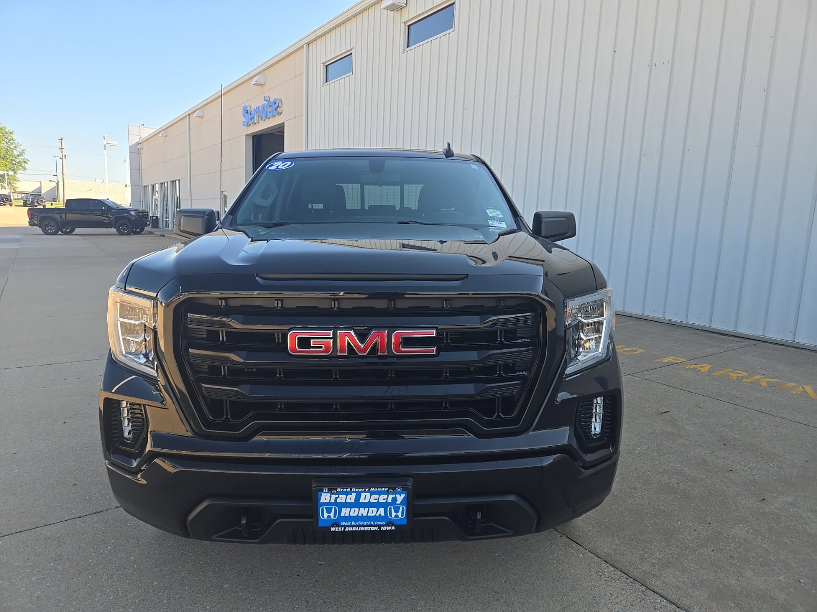 Used 2020 GMC Sierra 1500 Elevation w/ Elevation Value Package AWD/4WD image 5
