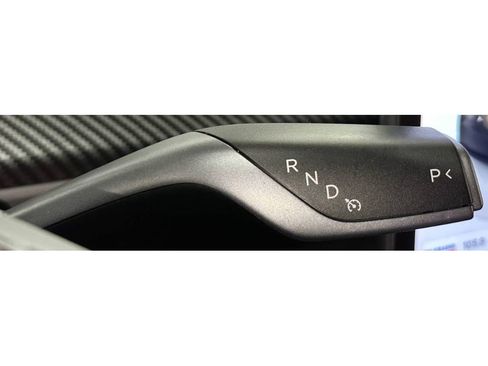 Used 2025 Tesla Model Y Long Range image 25