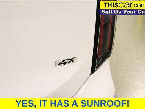 Used 2023 Kia Telluride EX w/ EX Captain's Chair Package image 12