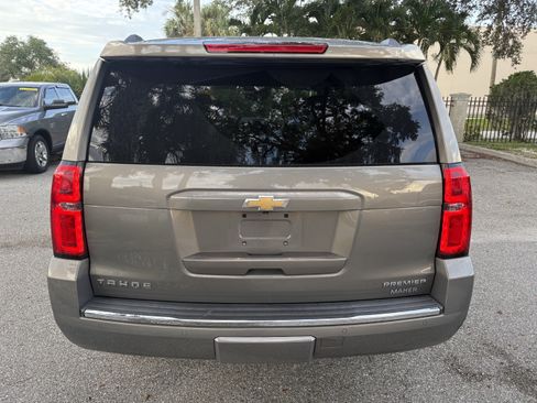 Used 2019 Chevrolet Tahoe Premier RWD image 6