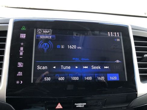 Used 2016 Honda Pilot Elite image 23