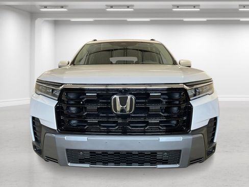 New 2026 Honda Pilot image 8