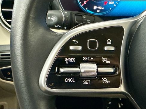 Certified 2022 Mercedes-Benz GLC 300 4MATIC image 11