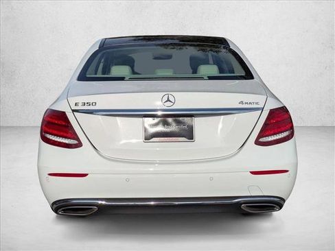 Used 2020 Mercedes-Benz E 350 4MATIC Sedan image 7
