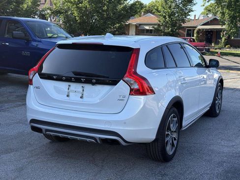 Used 2016 Volvo V60 T5 Cross Country w/ Convenience Package AWD/4WD image 4