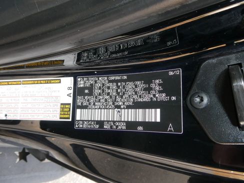 Used 2012 Toyota FJ Cruiser 4WD image 10