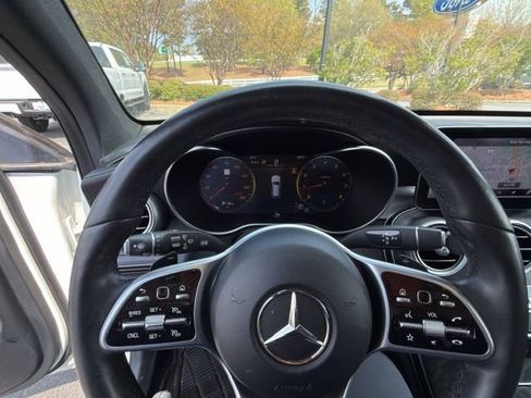 Used 2022 Mercedes-Benz GLC 300 4MATIC image 6