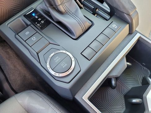 Used 2026 Toyota Tacoma SR5 image 17