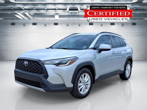 Certified 2024 Toyota Corolla Cross LE FWD image 1