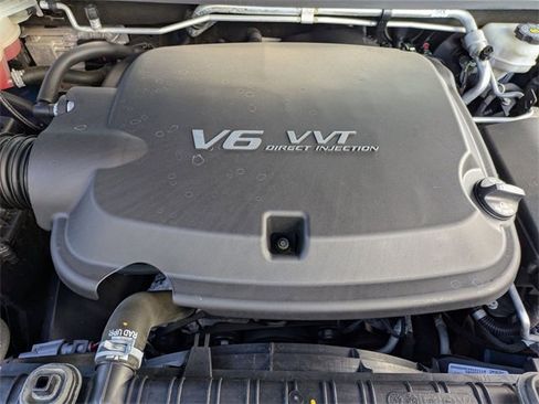 Used 2018 Chevrolet Colorado Z71 image 30