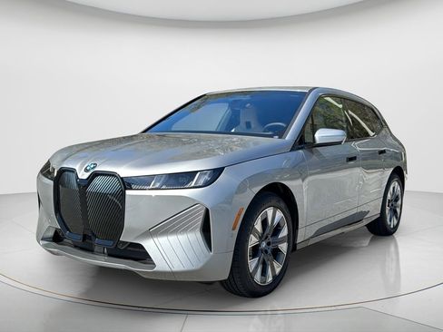 New 2026 BMW iX xDrive45 image 1