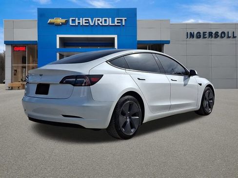 Used 2023 Tesla Model 3 Standard Range RWD image 23