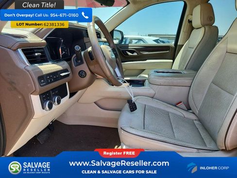 Used 2021 GMC Yukon Denali w/ Denali Premium Package AWD/4WD image 9
