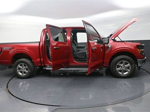 Used 2024 Ford F150 XLT w/ FX4 Off-Road Package image 32