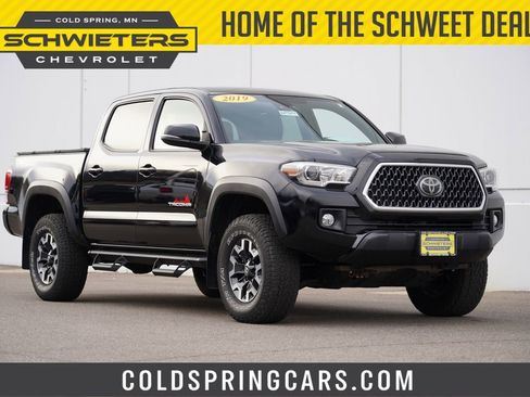 Used 2019 Toyota Tacoma TRD Off-Road image 1