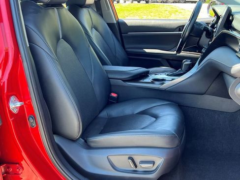 Used 2023 Toyota Camry XLE FWD image 21