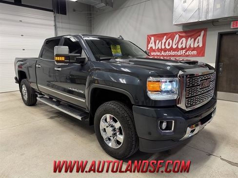 Used 2018 GMC Sierra 3500 Denali w/ Duramax Plus Package image 1