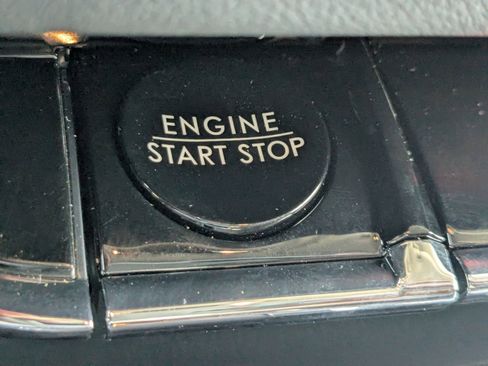 New 2025 Lincoln Aviator 2WD w/ Equipment Group 101A image 33