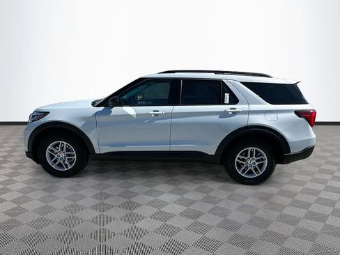 New 2026 Ford Explorer Active AWD/4WD image 3