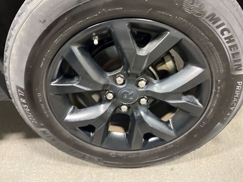 Used 2022 Toyota RAV4 LE image 36