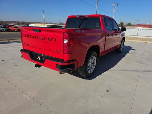 Used 2022 Chevrolet Silverado 1500 Custom w/ LPO, Dark Essentials Package AWD/4WD image 10