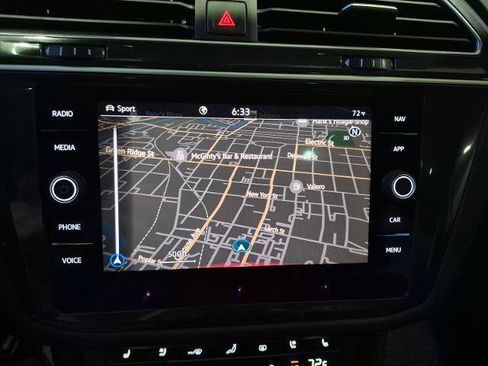 Used 2024 Volkswagen Tiguan SEL R-Line image 19