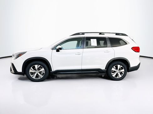 Used 2023 Subaru Ascent Premium w/ Convenience Package AWD/4WD image 4