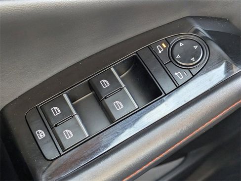 Certified 2025 MAZDA CX-30 Carbon image 19