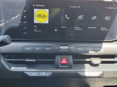 Used 2025 Kia K4 EX FWD image 17