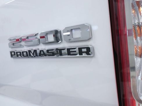Used 2025 RAM ProMaster 2500 w/ Convenience Group FWD image 38