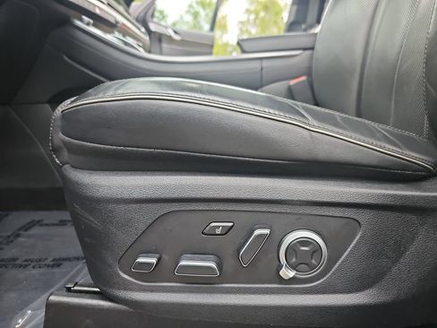 Used 2024 Hyundai Palisade Calligraphy AWD/4WD image 31