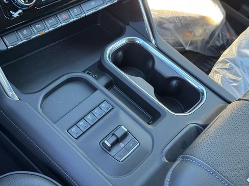 New 2026 GMC Sierra 3500 Denali w/ Denali Reserve Package image 30