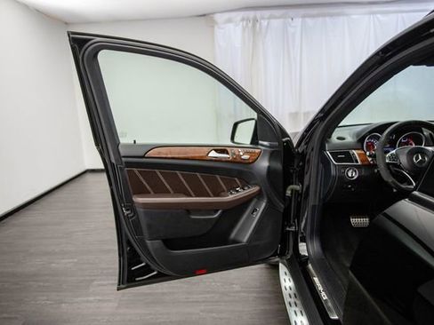 Used 2016 Mercedes-Benz GLE 63 AMG 4MATIC w/ Night Package image 16