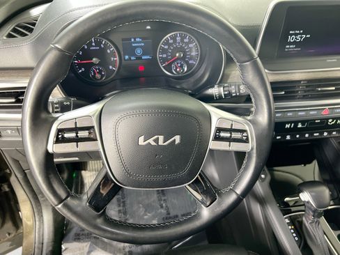 Used 2022 Kia Telluride EX w/ EX Premium Package AWD/4WD image 11