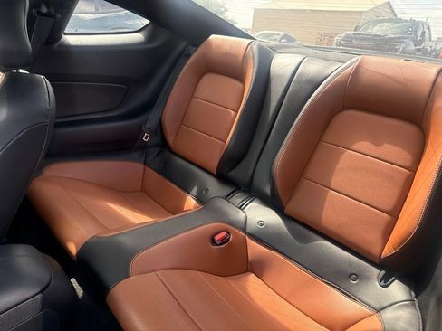 Used 2022 Ford Mustang Premium w/ Black Accent Package RWD image 4