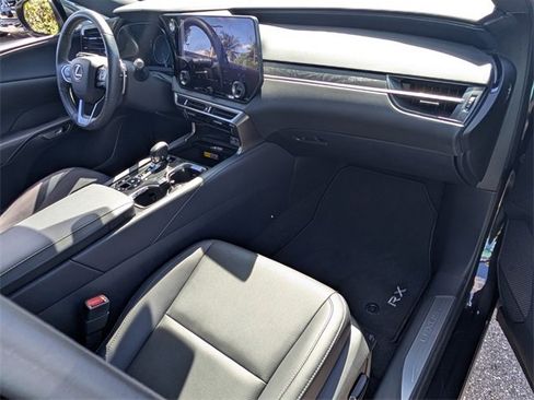 Used 2023 Lexus RX 350 Premium image 14