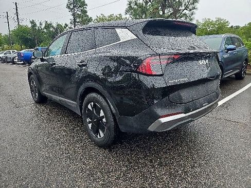 Certified 2026 Kia Sportage LX FWD image 11