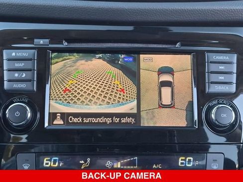 Used 2018 Nissan Rogue SL w/ Premium Package AWD/4WD image 25