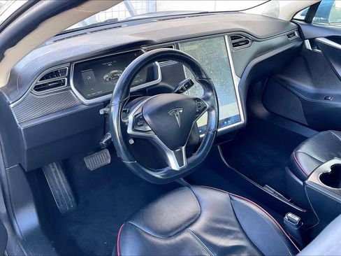 Used 2013 Tesla Model S image 17