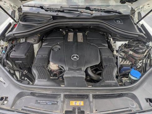 Used 2018 Mercedes-Benz GLS 450 4MATIC w/ Premium Package image 21