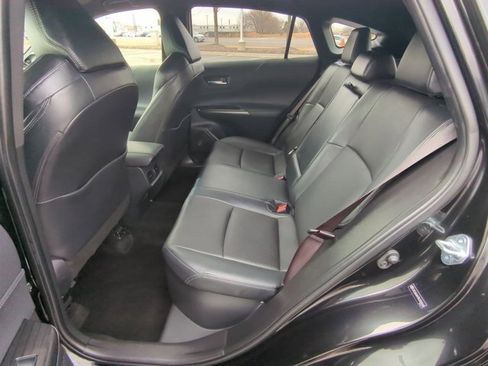 Used 2021 Toyota Venza Limited w/ Advanced Technology Package image 15