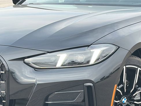 New 2026 BMW 430i image 4