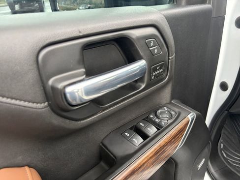 Used 2021 Chevrolet Silverado 3500 High Country w/ Z71 Off-Road Package AWD/4WD image 25