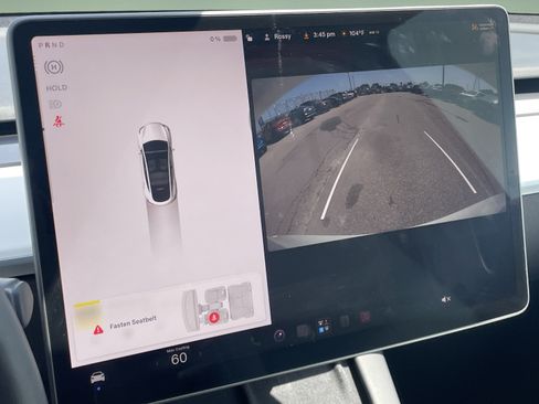 Used 2023 Tesla Model Y Long Range AWD/4WD image 16